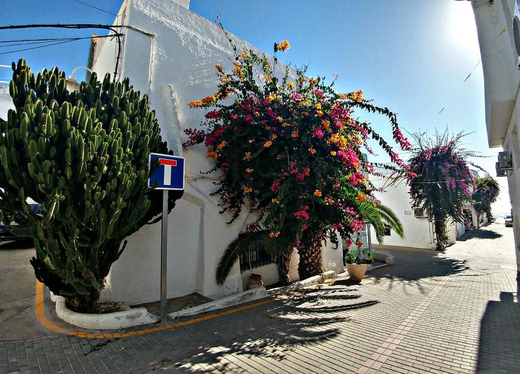 Hotel Las Calas Agua Amarga  Luaran gambar