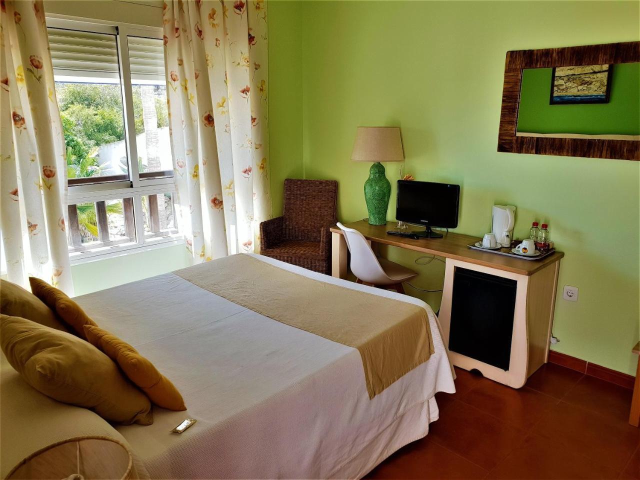 Hotel Las Calas Agua Amarga  Luaran gambar